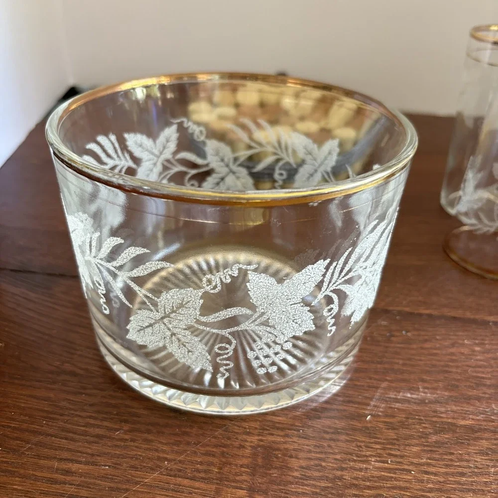 VTG Bartlett Collins Frosted Grape Leaf Gold Rim Glasses 8oz (4) W/ Ice Bucket